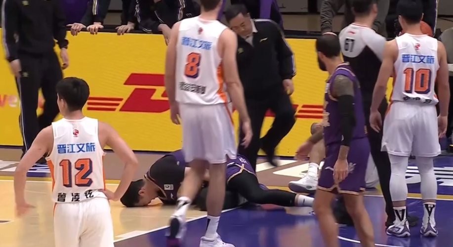 BB体育娱乐-1夜2人重伤！大鸟赖俊豪伤情更新，北控躲过一劫，天津遭晴天霹雳