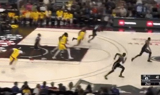 1696909844266017394.gif 2.gif