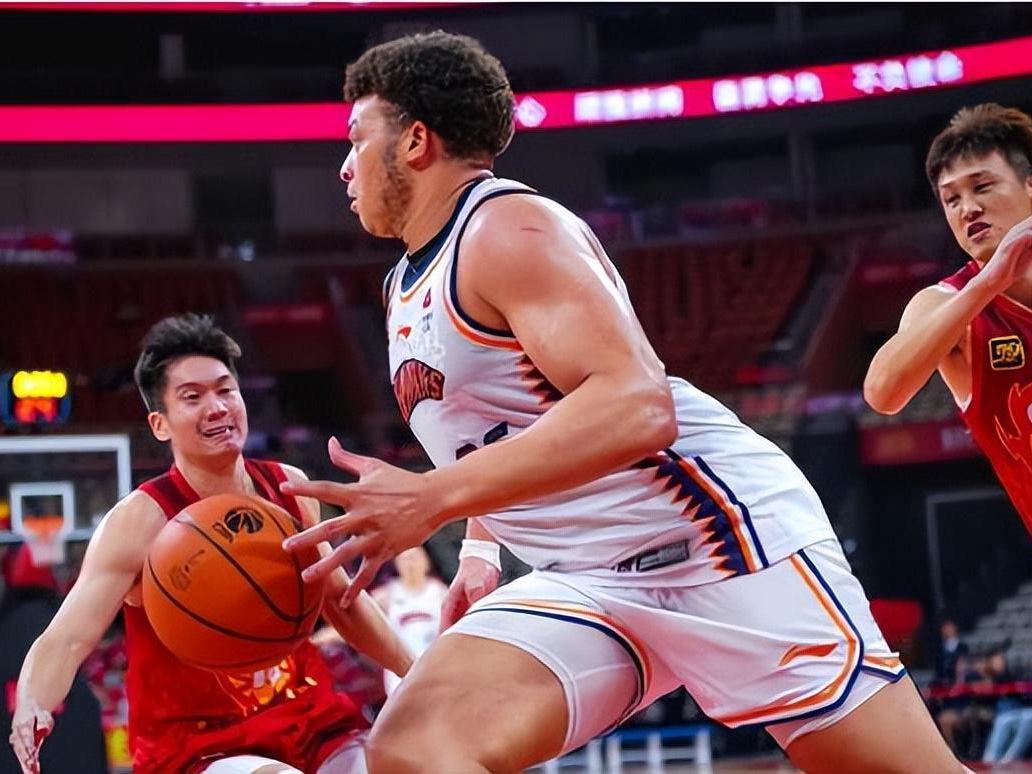 BB体育-深圳爆冷胜上海，郑永刚赛后道出的秘诀，北控辽篮应该好好学学